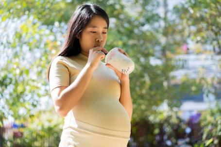 孕期过多食用甜食和甜饮？了解其危害，保护母婴健康-第1张图片-爱来健康